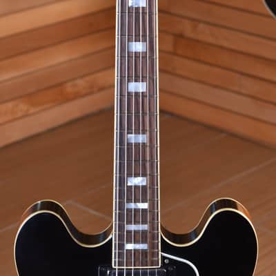 Epiphone Inspired by Gibson Custom 1962 ES-335 Reissue Vintage Burst image 13