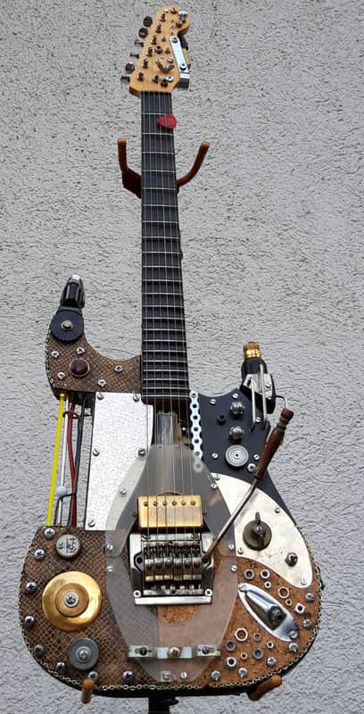 Sixstringsninelives Guitardesign Steampunk I Strat-Style 2019 Custom Colour image 1