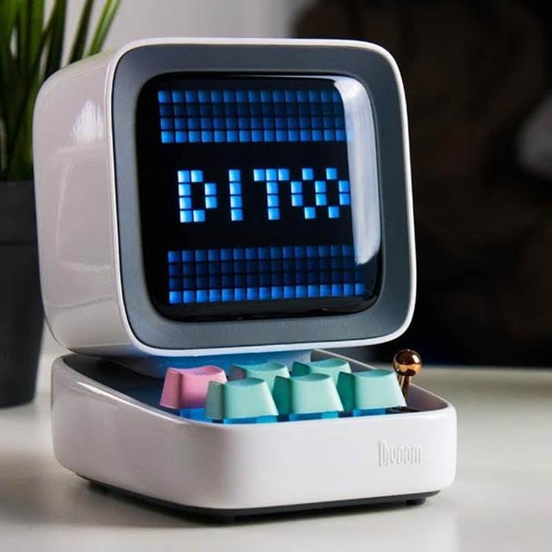 Smart Retro Portable Speaker Pixel-Art / Alarm Clock + Apps image 1