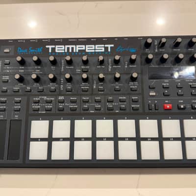 Dave Smith Instruments Tempest 6-Voice Drum Machine 2011 - 2018 - Black with Wood Sides