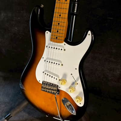 Fender Japan ST-57 2tone Sunburst Alder body【3.72kg】 image 14