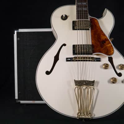 Gibson L4 10th Anniversary - Diamond White/Engraved Gold image 1