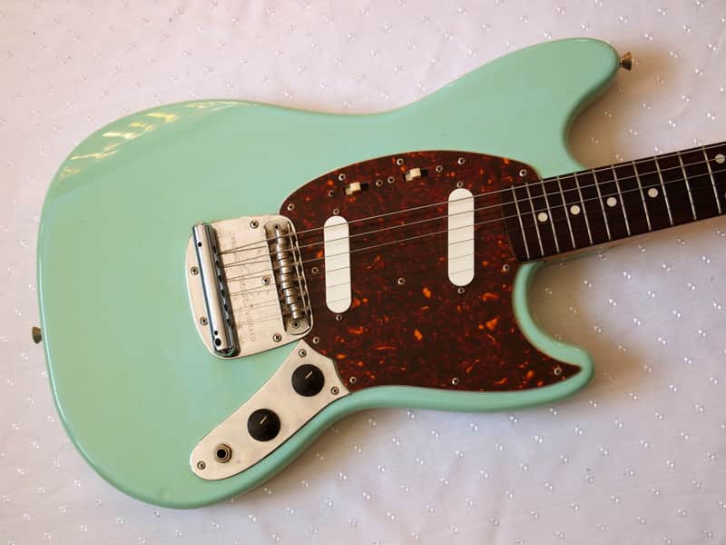 Fender  Mustang 1997 Surf Green image 1