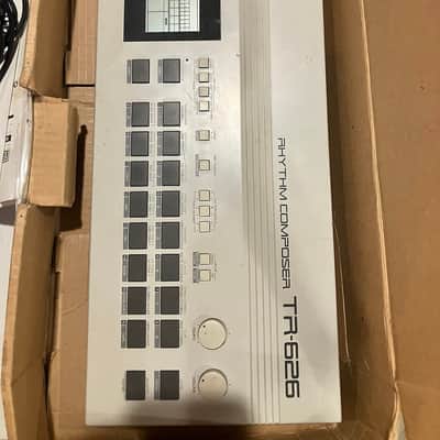 Roland TR-626 with HKA mod