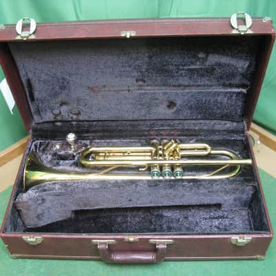 Holton T602 Collegiate Trumpet - Reconditioned - Holton Case & Holton 7C MP image 4