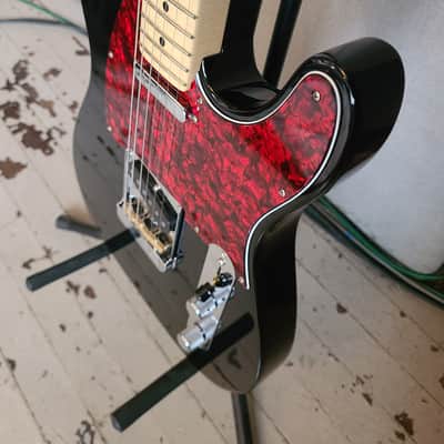 Fender American Professional Telecaster with Maple Fretboard 2017 - 2019 - Black image 9