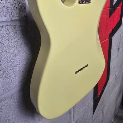 Fender Player II Telecaster HH 2024 - Present - Hialeah Yellow image 13