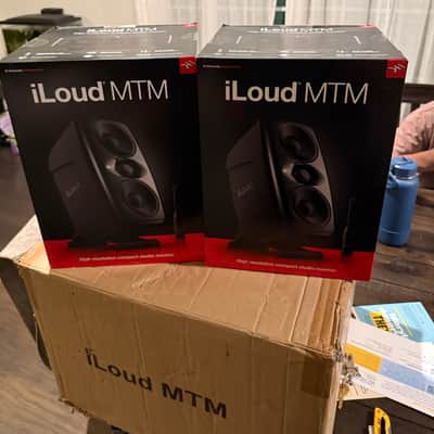 IK Multimedia iLoud MTM 2-Way Active Studio Monitors (Pair) 2010s - Black image 1