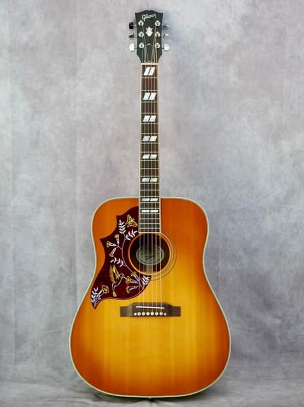 Gibson Hummingbird Standard 2009 Left Handed