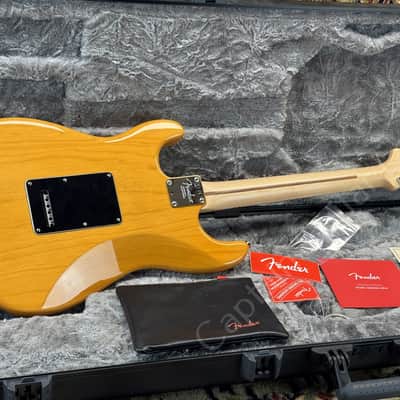 2019 Fender - Strat - Am. Pro Partscaster Lightweight Ash - ID 5629 image 14