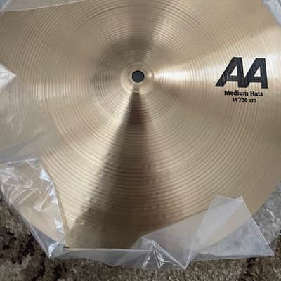 Sabian 14" AA Medium Hi-Hat Cymbals (Pair) - Natural/Traditional image 2