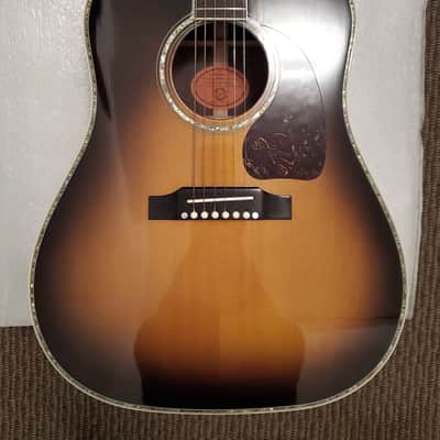2002 Gibson J-45 Rosewood Custom in Sunburst Finish; Comes with Original Hard Case and Pro-Setup! Made in USA! image 7