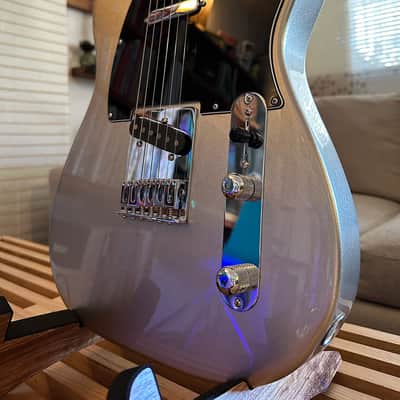 Fender 75th Anniversary Telecaster 2021 - Diamond Anniversary image 6
