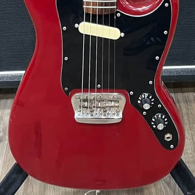 Fender Musicmaster with Rosewood Fretboard 1978 - Red image 2