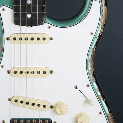 Fender Custom Shop 65 Stratocaster Super Heavy Relic Super Faded Aged  2025 - Sherwood Green Over 3 Tone Sunburst (COD 2141UG) image 4
