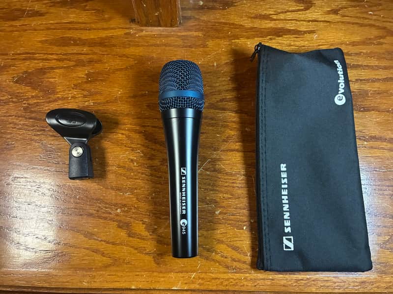Sennheiser e945 Handheld Supercardioid Dynamic Vocal Microphone