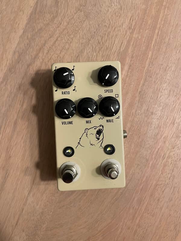 JHS Kodiak Tremolo image 1