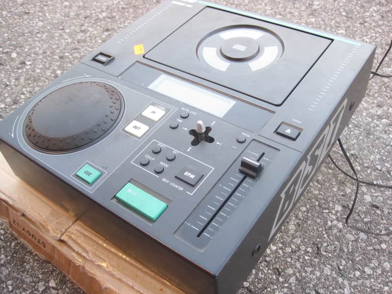 BST Cleving 156 DJ CD Player image 1