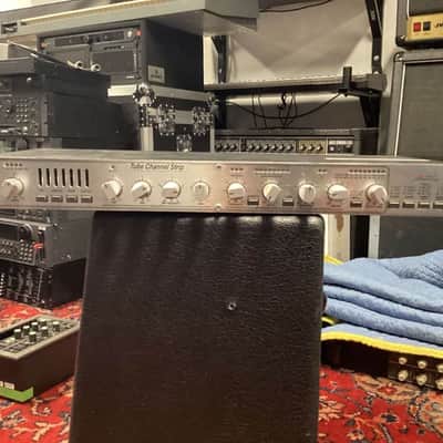 dbx 376 Tube Channel Strip with Digital Out 2010s Silver image 1