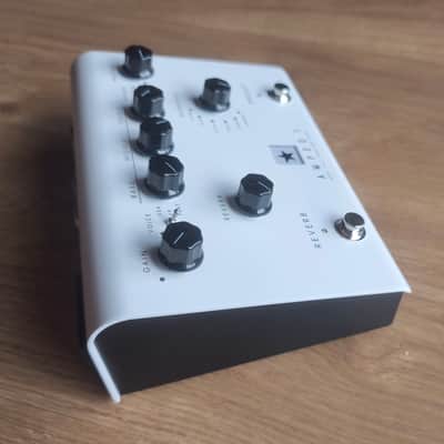 Blackstar AMPED 1 Dept. 10 100-Watt Guitar Amp Pedal 2022 - Present - White image 4