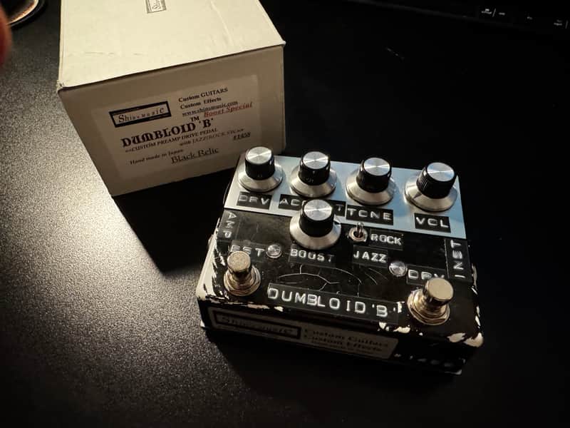 Shin's Music Dumbloid B Boost and Overdrive - Relic Black Bild 1