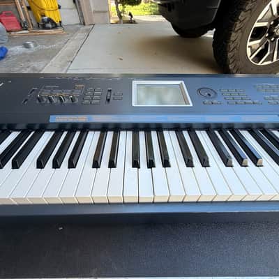 Korg Triton Extreme 88-Key 120-Voice Polyphonic Workstation 2005 - 2009 - Black (!!!!INCLUDES YAMAHA SUSTAIN PEDAL!!!!!!) image 8