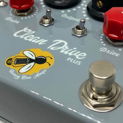 Honey Bee Amps Clean Drive PLUS | Reverb