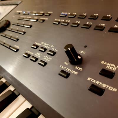 MUST SEE!!! KORG KRONOS X 61 FULLY INSPECTED/SERVICED AND IN AMAZING CONDITION! image 15