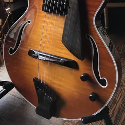 Holst Custom 14" Archtop 2018 ( VIDEO ) similar to Andersen Archie or Victor baker model 14 image 3