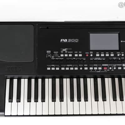 Korg Pa300 61-Key Arranger Workstation 2010s - Black image 3