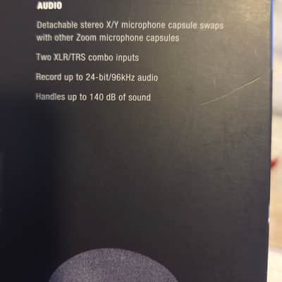 Zoom Q8 HD Video Camera 4 Track Audio Recorder 2010 - Black image 3