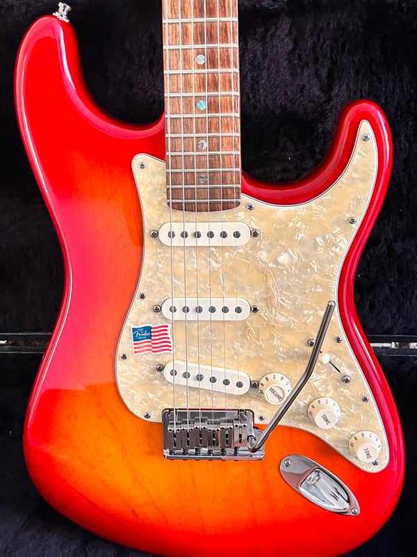 【希少】Fender USA American Deluxe ST N3 Ash Fender American Deluxe Stratocaster Ash 2004 - 2010 | Reverb UK