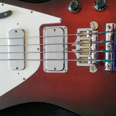 Gibson Thunderbird IV 1966 Sunburst image 2