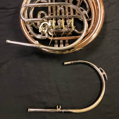 Holton H105 Screw Bell Double French Horn with Additional Leadpipe image 6