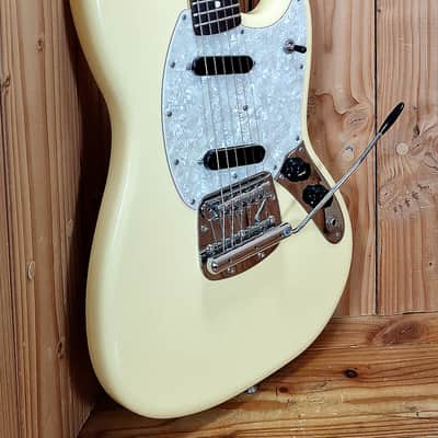 Fender American Performer Mustang 2025 - Vintage White image 5