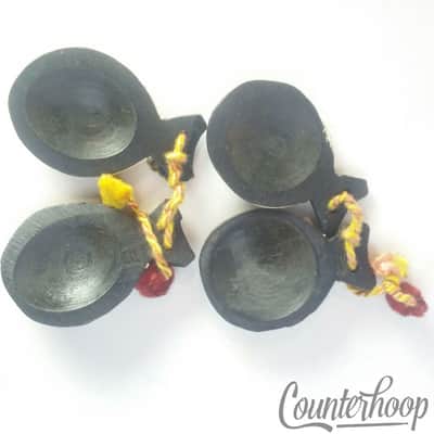*Castanets Bordados Mantillas Rafael Garcia Bailen 7 Madrid Vintage Percussion* image 1