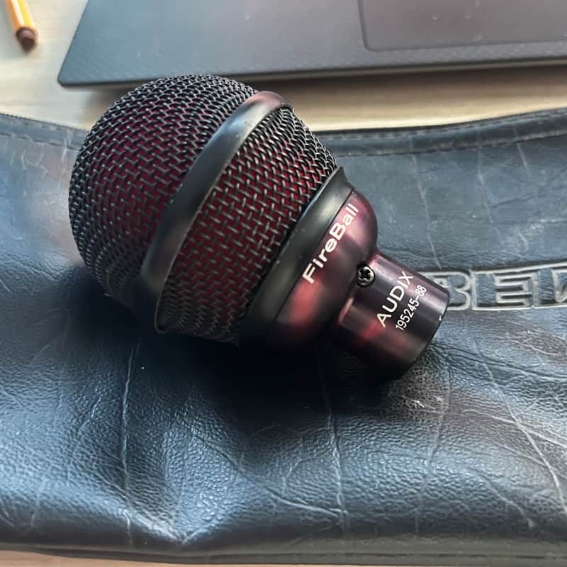 2010s Audix Fireball Harmonica Microphone Black / Red