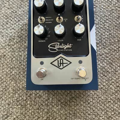 Immagine Universal Audio Starlight Echo Station 2021 - Present - Silver - 1