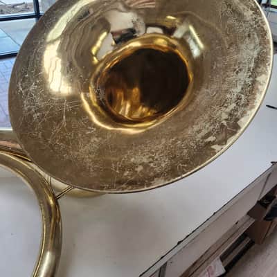 Very Good Used Yamaha YSH-411 Brass Sousaphone with Case and Mouthpiece image 6
