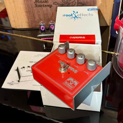 Palmer OVERDRIVE DISTORTION ( New Old Stock) - Red image 8