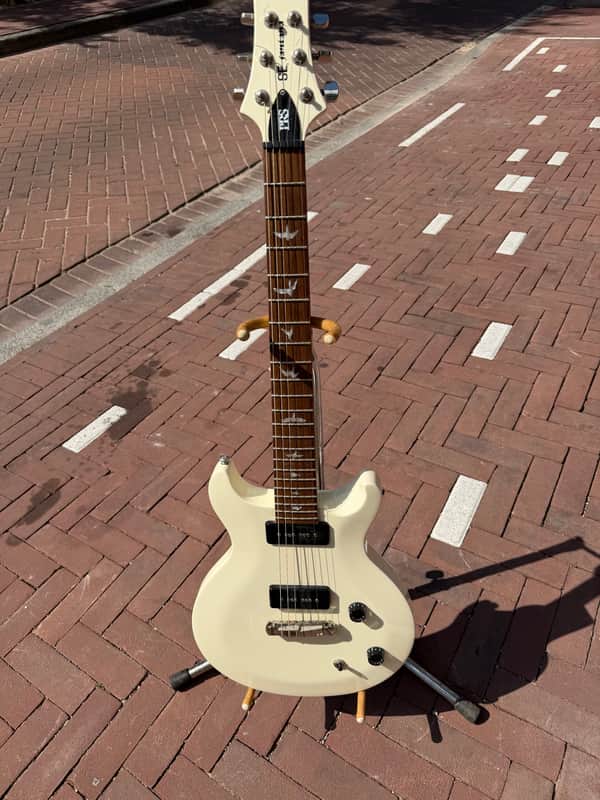 PRS Santana - White image 1