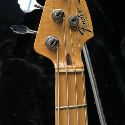 1983 Fender USA Precision Bass Sunburst with Papers & Case image 4