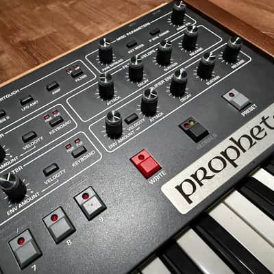 Sequential Prophet-6 49-Key 6-Voice Polyphonic Synthesizer image 4
