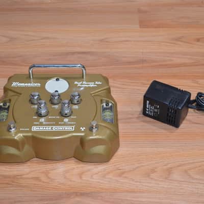Damage Control Womanizer Distortion/Preamp image 15