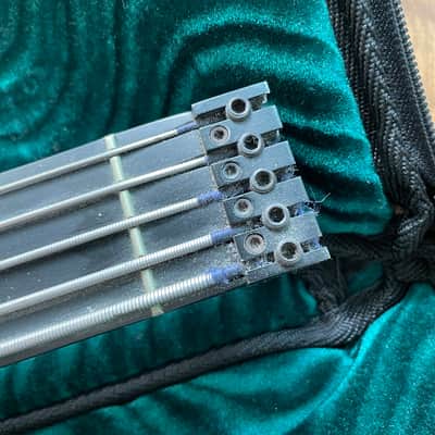 Moses Graphite Vertical Jump 5 string fretless lefty 2016 - Black image 16