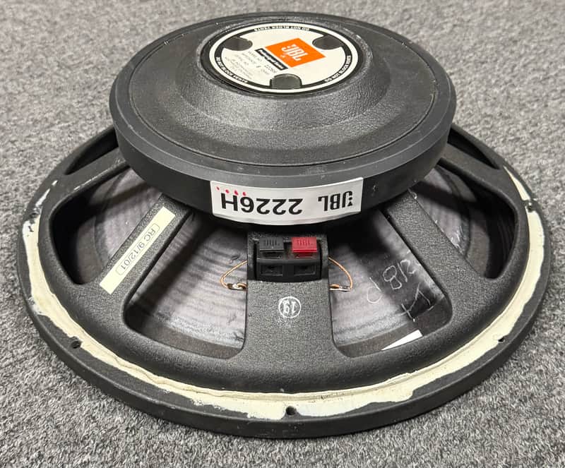JBL 2226H