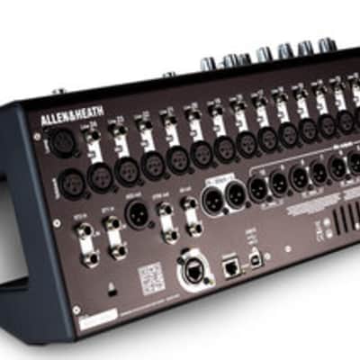 Allen & Heath QU-24C Chrome Edition 24-Channel Digital Mixer image 2
