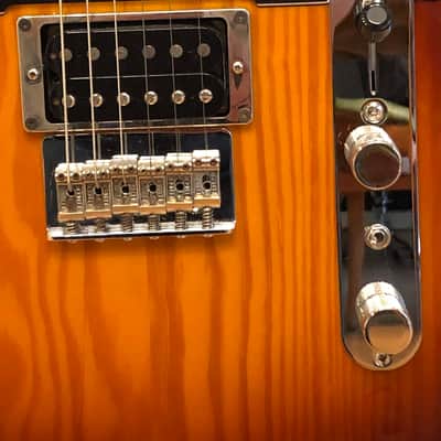 Fender Modern Player Telecaster Plus 2012 - 2018 - Honey Burst image 3