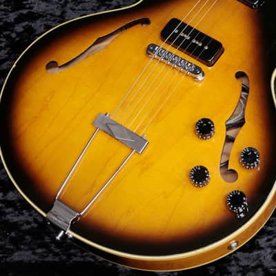 GIBSON USA ES-135 Sunburst [93425513] (05/07) image 2