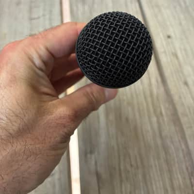 Behringer Ultravoice XM8500 Cardioid Dynamic Vocal Microphone 2014 - Present - Black dynamic microphone image 10